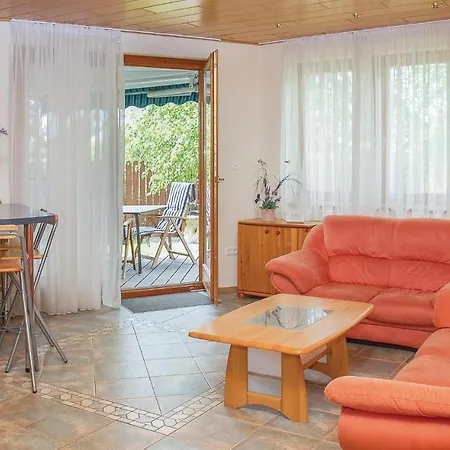 Amazing In W/ 2 Bedrooms Casa vacanze *
